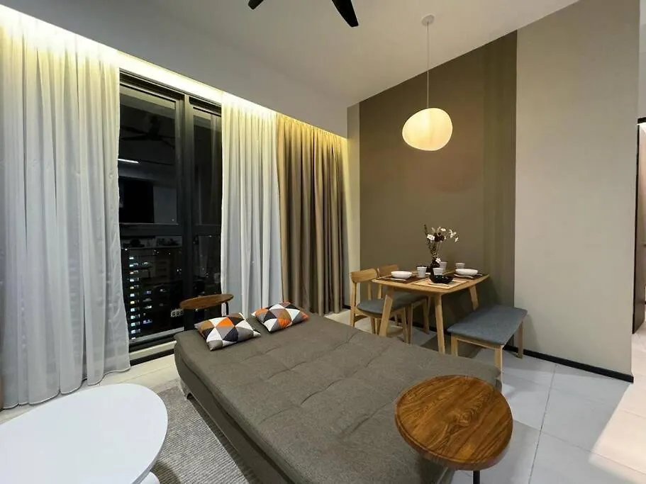 Urban Suites Stylish 3Br In Georgetown With Stunning Seaview Jelutong