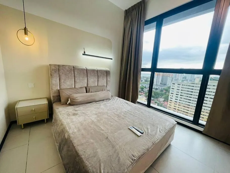 Urban Suites Stylish 3Br In Georgetown With Stunning Seaview Jelutong 0*,  Malajsie